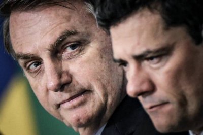 Governo Bolsonaro: a crise poltica parece longe do fim e a covid-19 avana no Brasil (Adriano Machado/Reuters)