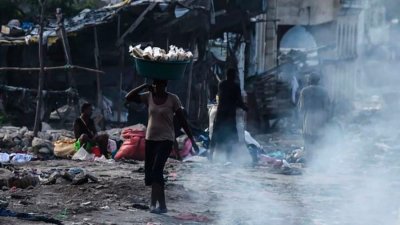 Haiti tem menos de 6.200 casos positivos e 110 mortes oficialmente atribudas  covid-19 Imagem: AFP