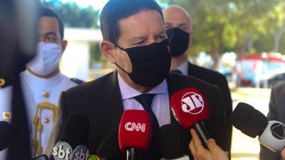 O vice-presidente Hamilton Mouro fala  imprensa no Palcio do Planalto, em Braslia Imagem: Cludio Marques/Futura Press/Estado Contedo