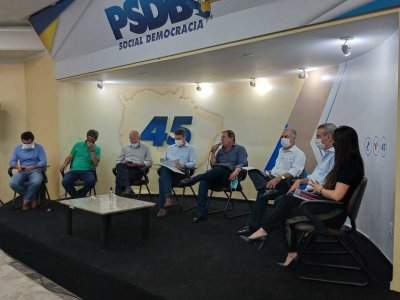 Lideranas do PSDB se encontraram para entrevista coletiva hoje (Foto: Nyelder Rodrigues)