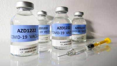 vacina de oxford-astrazeneca Imagem: Elzbieta Krzysztof/Shutterstock