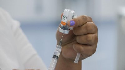 Ministro Marcelo Queiroga faz apelo para que brasileiros procurem a 3 dose da vacina contra covid-19; Brasil registrou nas ltimas semanas alta de infeces Imagem: FERNANDO SILVA /ESTADO CONTEDO